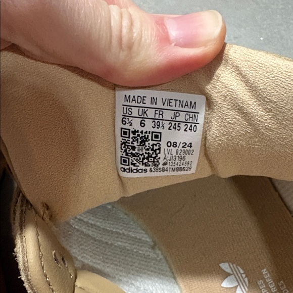 NWT Samba XLG Shoes size 7.5 - Picture 9 of 10